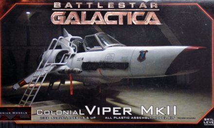 Moebius Battlestar Galactica Viper Mk II